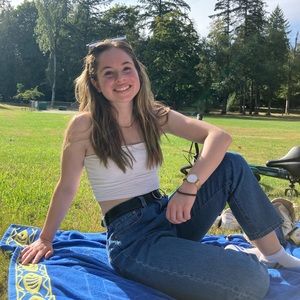 Meet your Posher, Abby